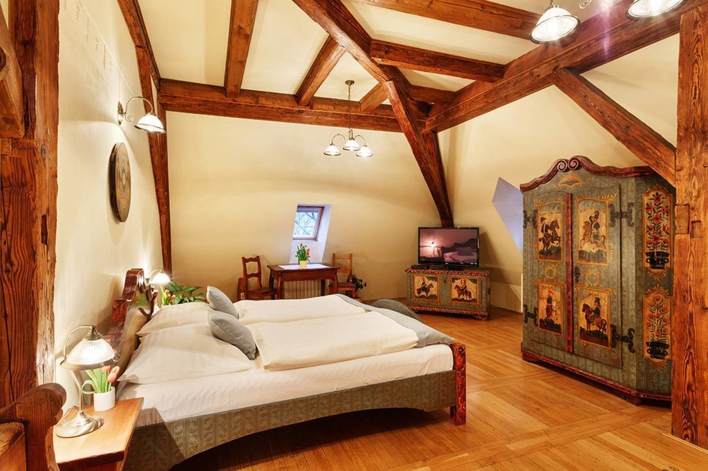 Penzion U Kriveho Psa Frydek-Mistek Room photo