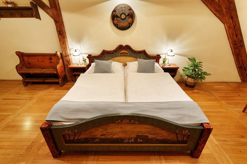 Penzion U Kriveho Psa Frydek-Mistek Room photo